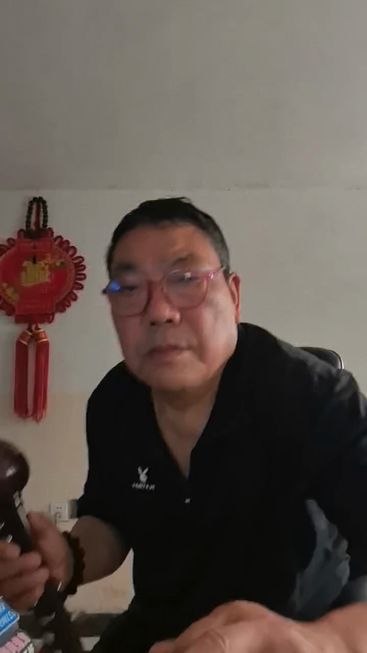 一首美酒加咖啡交作业，清老师指导插图